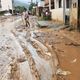 Estragos, prejuízos e limpeza em bairros de Viana devido às chuvas