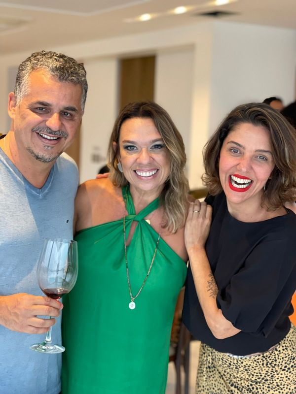 Eduardo Caliman, Andreia Lopes e Mariana Perini