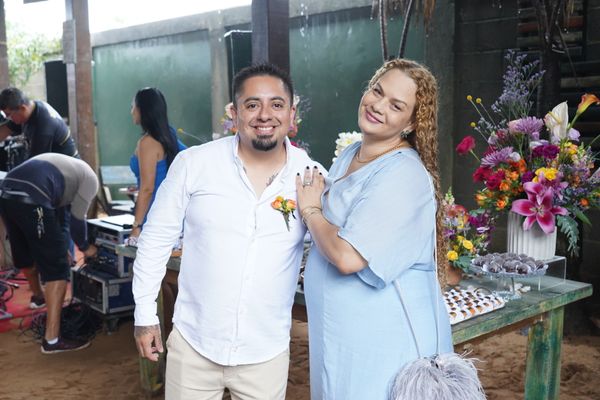 O noivo Pablo Pavon e Elani Passos