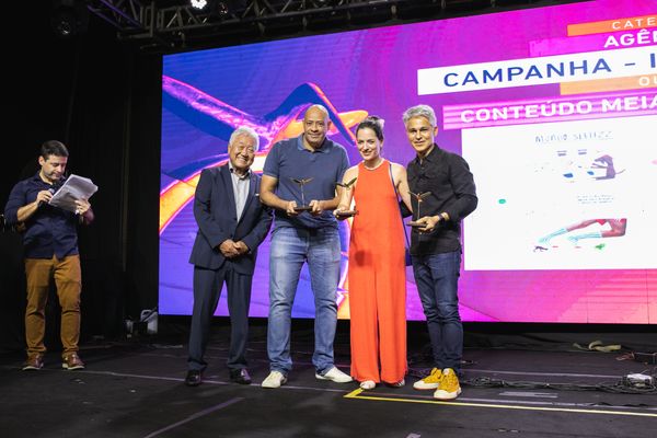 Set recebe troféu na categoria Campanha Institucional no 35º Festival Colibri