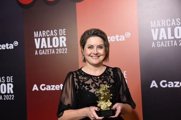Adriana Pionttkovsky Barcellos | Ifes