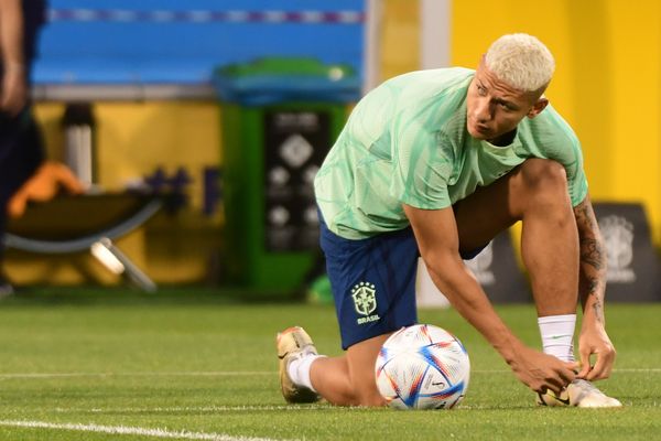Copa do Mundo. Treino da Seleção Brasileira no estádio Grand Hamad em Doha, no Catar. por Vitor Jubini