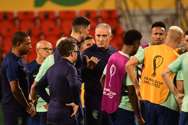 Copa do Mundo. Treino da Seleção Brasileira no estádio Grand Hamad em Doha, no Catar. por Vitor Jubini
