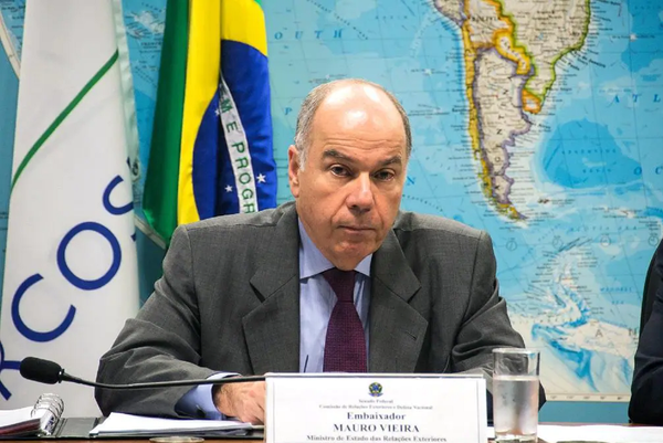 Mauro Vieira volta para o trabalho com relações exteriores e será o chanceler brasileiro