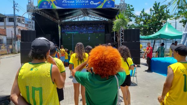 Torcida acompanha Brasil e Croácia na arena em São Pedro, Vitória por Ricardo Medeiros