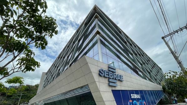 Oportunidades são destinadas aos cargos de analista (nível superior) e assistente (nível médio); prazo para se inscrever segue até o dia 27 de outubro