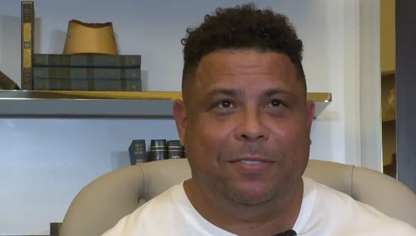 Ronaldo concede entrevista coletiva durante a Copa do Mundo do Catar