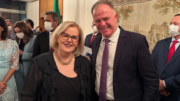 Comenda, que é maior honraria concedida pelo Poder Executivo Estadual a uma personalidade, também foi dada à ministra Cármen Lúcia; Rosa Weber vem ao Estado nesta sexta (18)