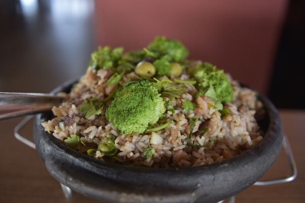 Arroz de Polvo servido no quiosque do  Alemão, Curva da Jurema, em Vitória