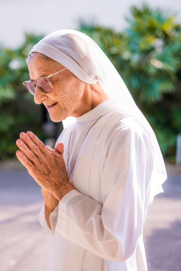 Irmã Otília se dedica a pacientes de hospital em Cachoeiro  por Rafael Duarte 