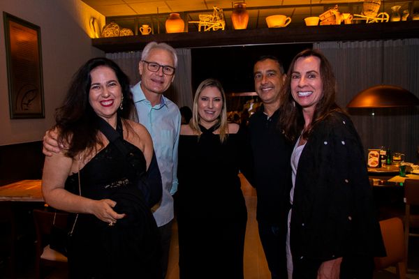 Flávia Dalvi, Fábio Dalvi, Eduarda Buaiz, Claudio Rezende e Luciana Almeida