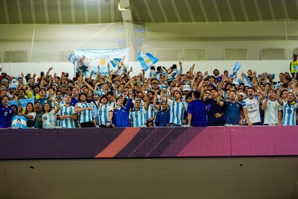 Torcida da Argentina em jogos da Copa do Mundo do Catar por Vitor Jubini