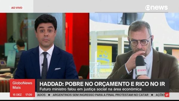 Octavio Guedes, da Globo News, engole um mosquito ao vivo na TV