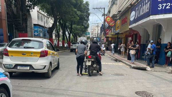 Sérgio Meneguelli é atropelado por moto no Centro de Colatina