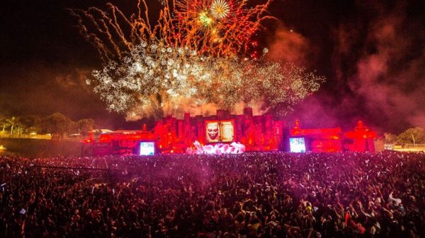Festival Tomorrowland retorna ao Brasil após sete anos de hiato