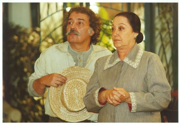 Pedro Paulo Rangel e Suely Franco em cena de 'O Cravo e a Rosa' 