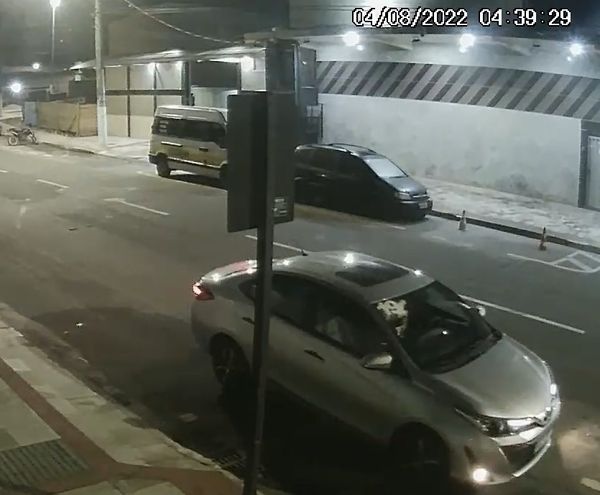 Às 04h39, o Yaris deixa a boate e se dirige para outra confraternização, segundo a PC por Divulgação/Polícia Civil