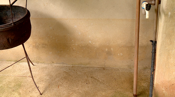 Ruas alagadas e desmoronamento: temporal causa estragos em Marilândia