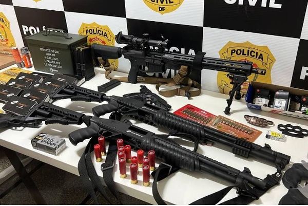 Armas encontradas com suspeito de explodir caminhão no Distrito Federal