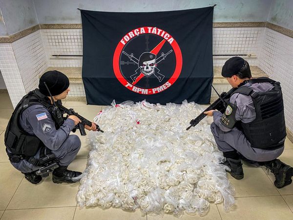 Militares apreendem 26 mil pinos de cocaína