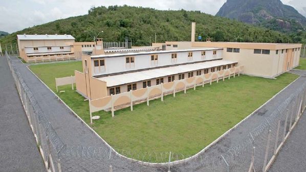 Ouça detalhes na participação da comentarista Vilmara Fernandes