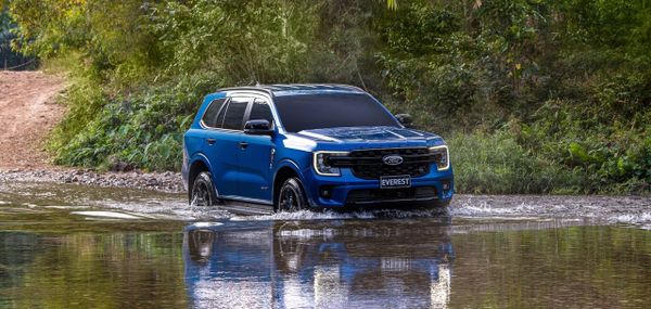 Ford Everest
