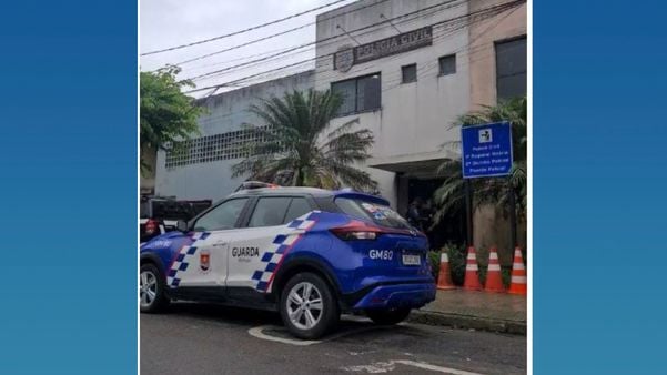 Mulher é presa após cometer assalto no Centro