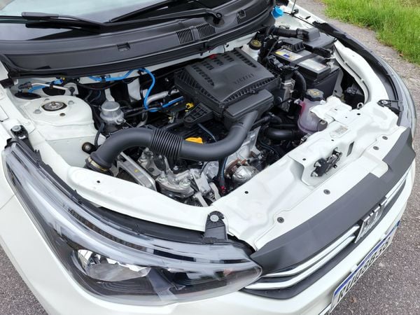 Fiat Cronos Drive 1.3 AT 