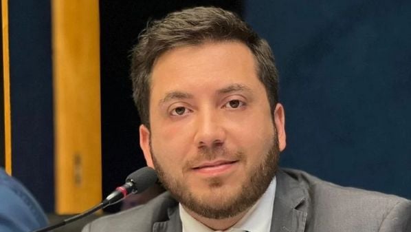 Vereador de Vitória foi condenado, em primeira instância, a 3 anos e 3 meses de reclusão, além do pagamento de 26 dias-multas; decisão judicial "apresenta contradições evidentes em relação aos fatos apurados", diz nota enviada pela defesa