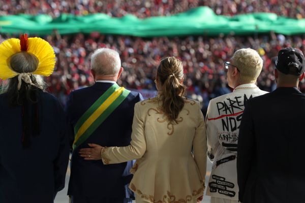 Todos posaram juntos para uma foto, na subida do Palácio do Planalto por Tânia Rego/Agência Brasil