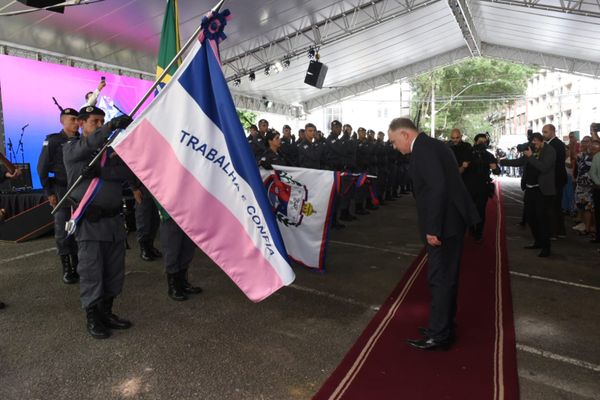 Renato Casagrande participa de cerimônia de recondução ao cargo no governo do Estado, no Palácio Anchieta por Carlos Alberto Silva