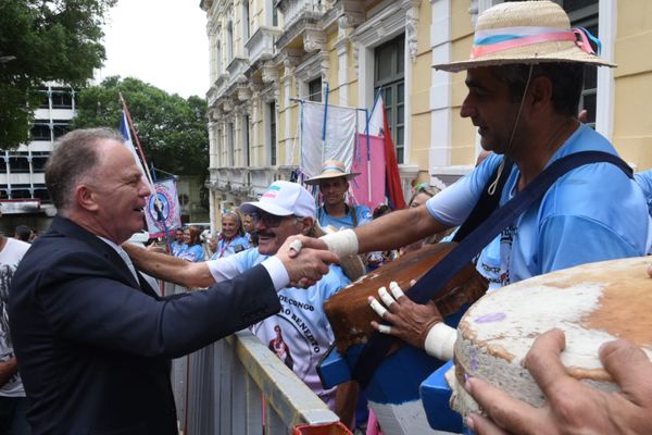 Renato Casagrande participa de cerimônia de recondução ao cargo no governo do Estado, no Palácio Anchieta por Carlos Alberto Silva