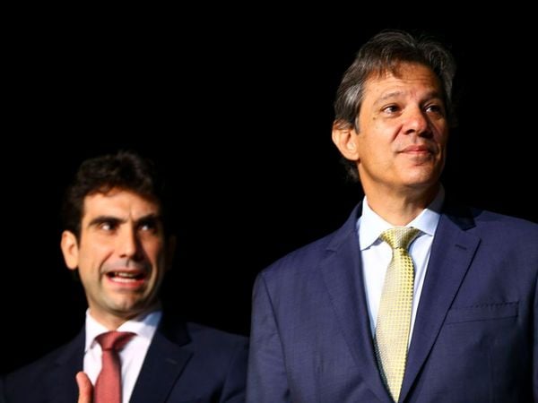 O secretário-executivo, Gabriel Galípolo, e o ministro da Fazenda, Fernando Haddad