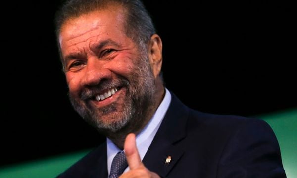 Carlos Lupi, presidente do PDT e ministro da Previdência