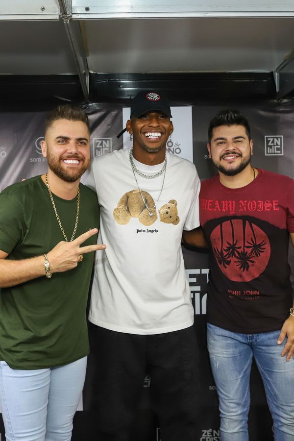 Zé Neto, Hugo Souza e Cristiano por Leo Gurgel
