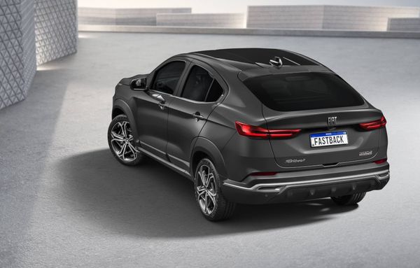 O design do Fastback tem um autêntico design italiano e ainda mais exclusivo.