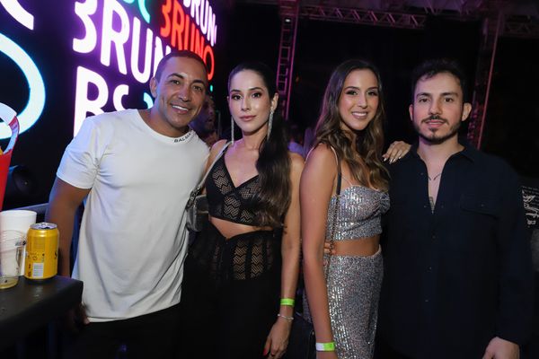 Nelinho Miranda, Tiely Mattede, Camila Carone e Fred Rezende por Leo Gurgel
