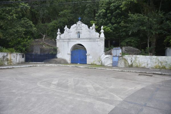 Prainha, em Vila Velha, desocupada pela primeira vez após atos golpistas por Ricardo Medeiros