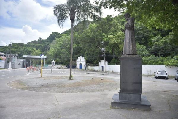 Prainha, em Vila Velha, desocupada pela primeira vez após atos golpistas por Ricardo Medeiros