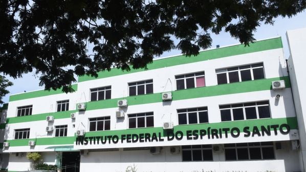 São mais de 160 certames e processos seletivos em todo o país, com chances para professores, guardas municipais, analistas, juízes, entre outras carreiras