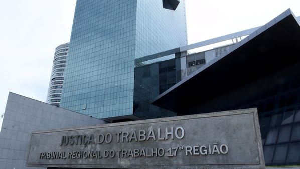 As oportunidades são para estudantes do ensino superior para preenchimento de vagas em diversos municípios capixabas