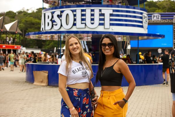 Juliana Engelhardt e Juliana Amaral por Leo Gurgel