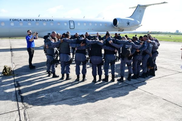 Militares do ES embarcam para Brasília após ataques por Divulgação | Sesp