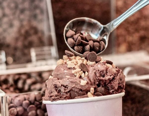 Sorvete de chocolate da sorveteria Mille Gusti, inaugurada na Mata da Praia, Vitória 