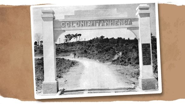Portão de entrada da Colônia de Itanhenga