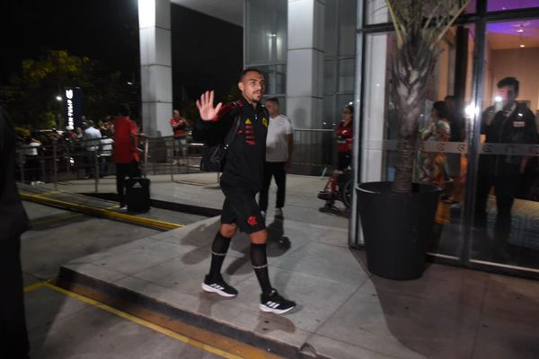 undefined por Carlos Alberto Silva