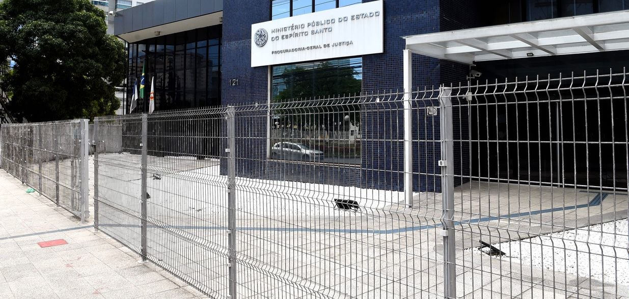 Veículo teria sido usado para atividades pessoais, como almoços privados e o transporte de filhos para a escola. Além disso, são relatadas viagens de lazer a Vitória