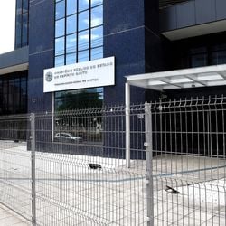 Notificações são citadas em documento assinado pela juíza Lívia Regina Bissoli. Órgão afirma que não há registro no sistema da instituição de recebimento de despacho destinado ao procurador-chefe sobre o processo envolvendo traficantes