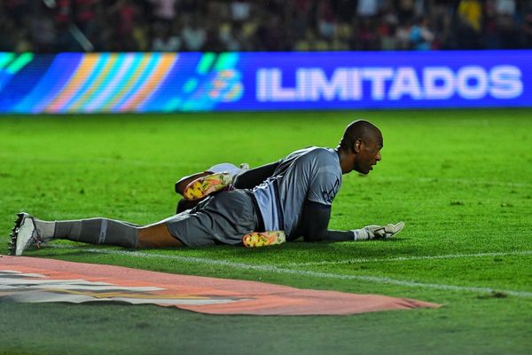 Flamengo e Madureira se enfrentam no Estádio Kleber Andrade, em Cariacica por Fernando Madeira