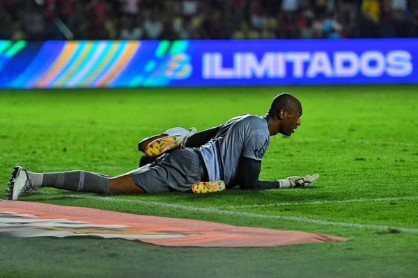 Flamengo e Madureira se enfrentam no Estádio Kleber Andrade, em Cariacica por Fernando Madeira